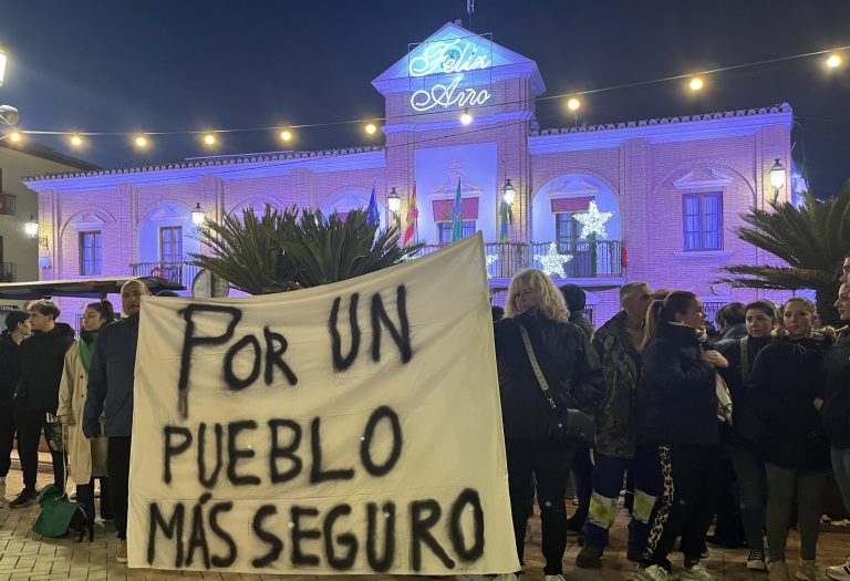 Momento de la concentración en Sierra de Yeguas.