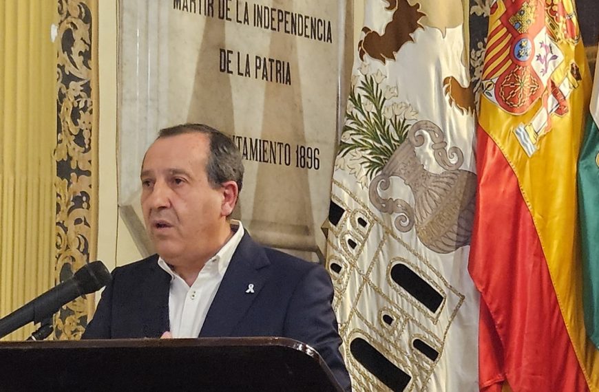 El PSOE de Antequera apoya la candidatura de Montero a la Junta de Andalucía