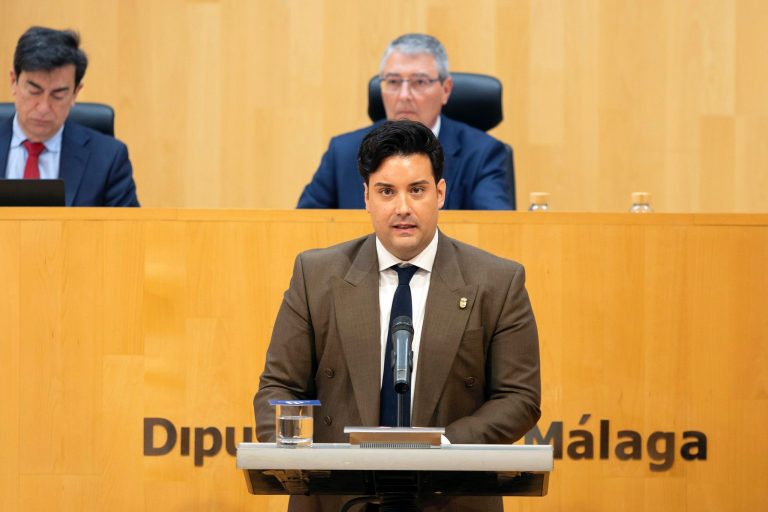 Benítez insta a Francisco Salado a revertir la separación de la Diputación del Consorcio