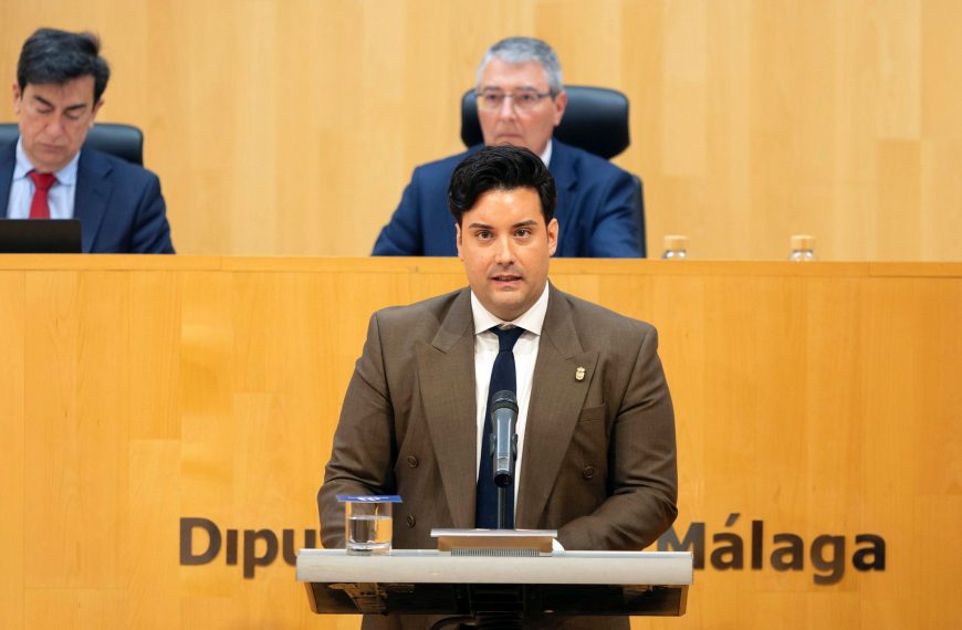 Benítez insta a Francisco Salado a revertir la separación de la Diputación del Consorcio