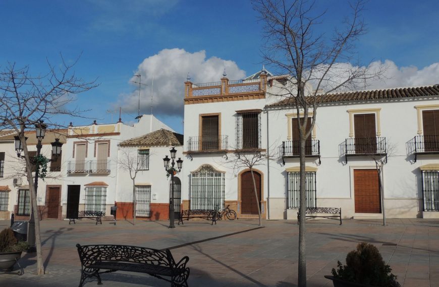 Plaza de Fuente de Piedra.