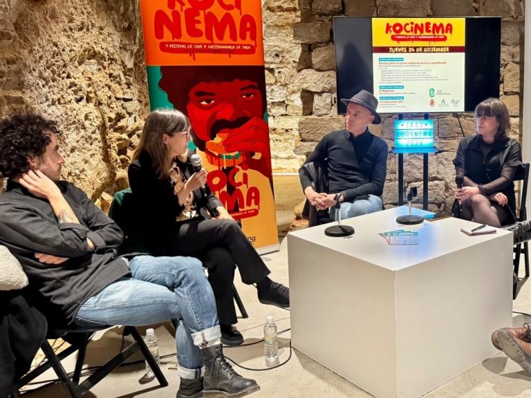 Momento de la mesa redonda.