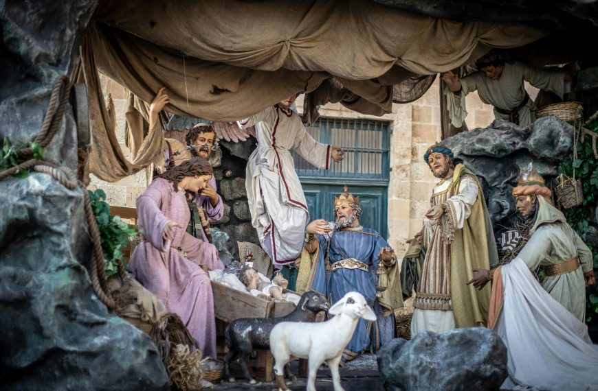 Imagen de Reyes en un típico Belén.