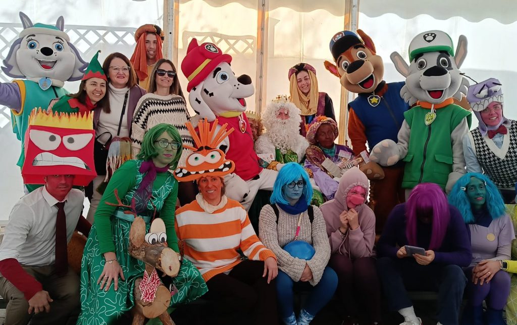 Personajes de la Cabalgata de Cuevas Bajas.