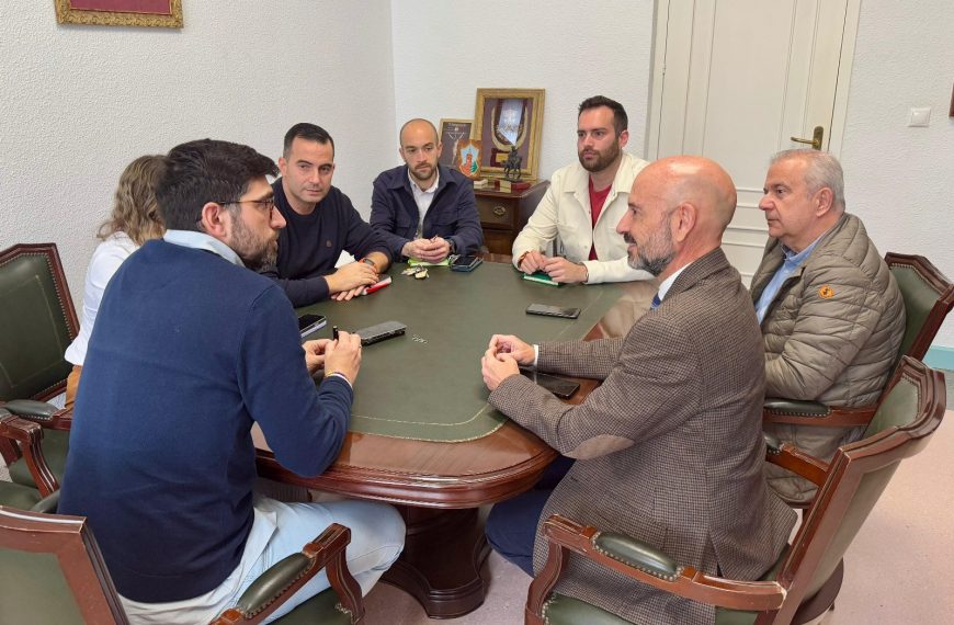 Javier Salas visita Campillos para atender las necesidades y demandas del municipio