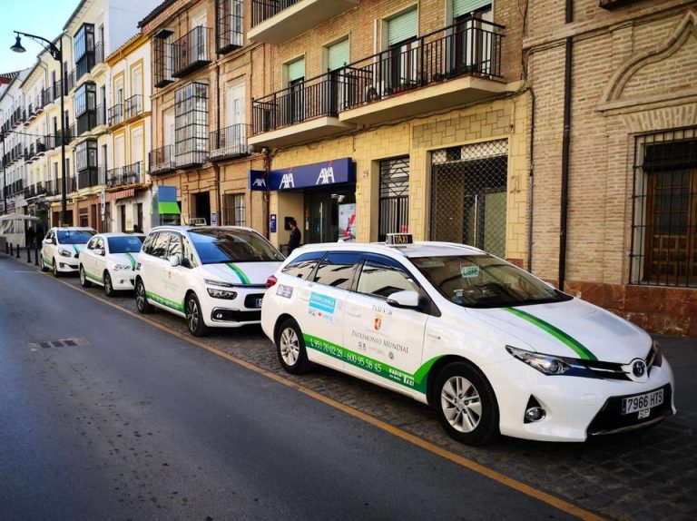 Parada de Taxis en Antequera. Imagen Web de Taxis Antequera.