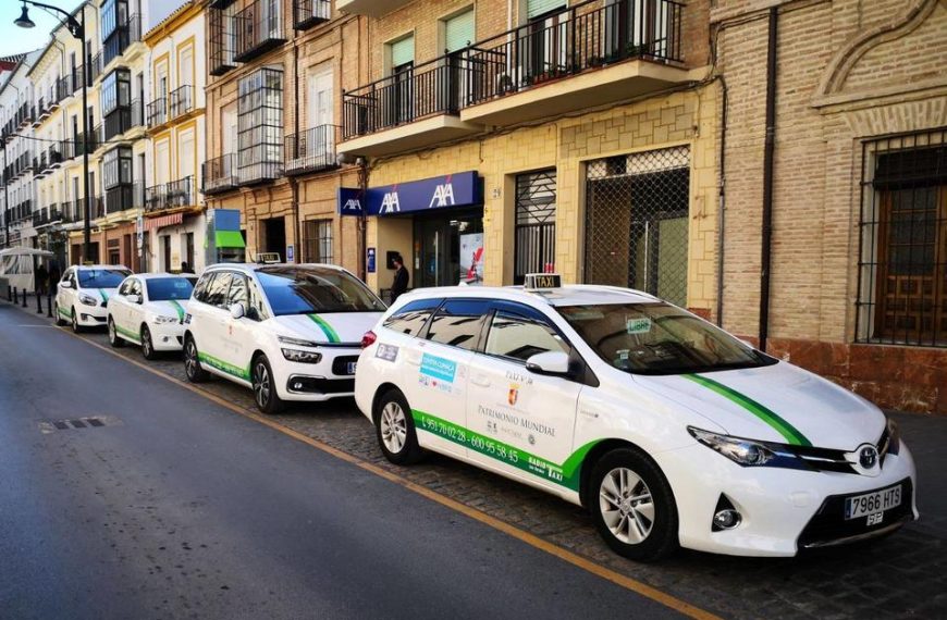 Parada de Taxis en Antequera. Imagen Web de Taxis Antequera.