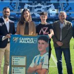 Momento de la presentación en La Rosaleda.