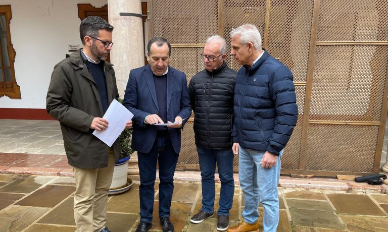 Un momento de la rueda de prensa.