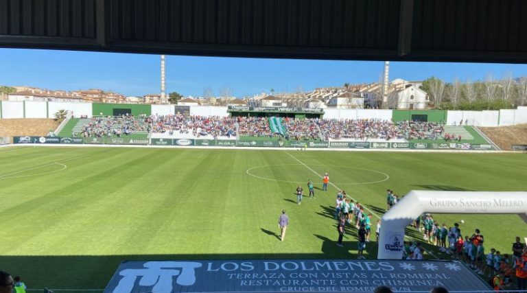 Imagen archivo campo Antequera CF