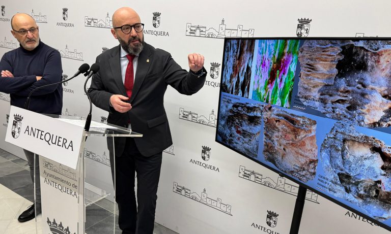 Un momento de la rueda de prensa en Antequera.