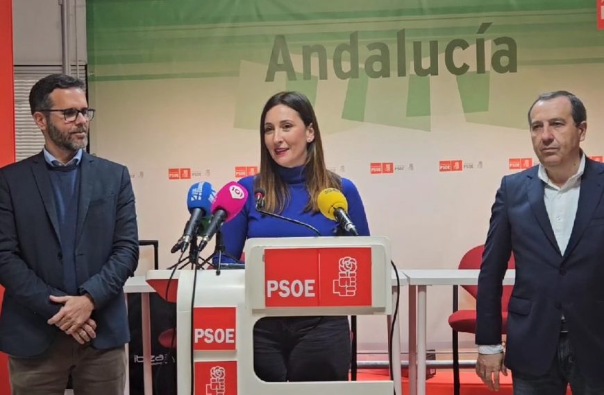 María Nieves Ramírez en la rueda de prensa.