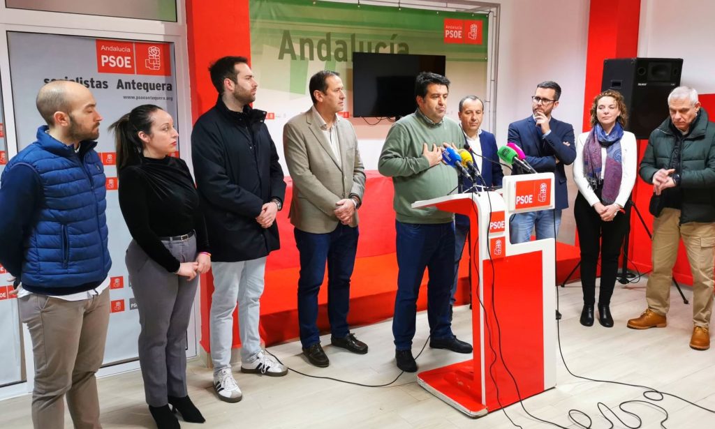 Un instante de la rueda de prensa.