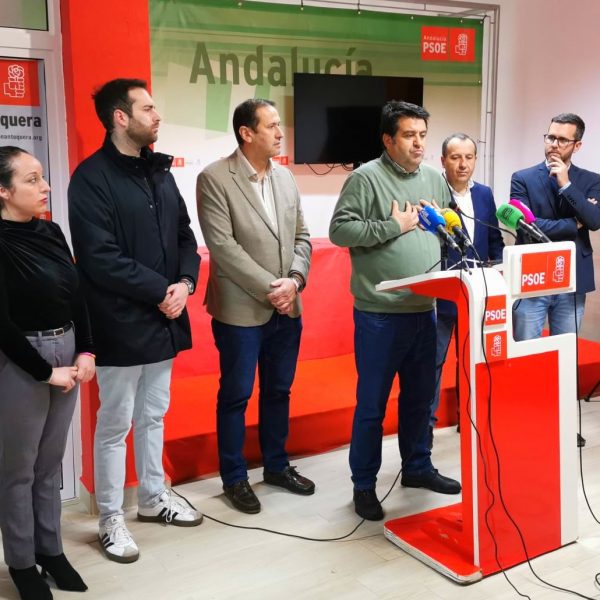 Un instante de la rueda de prensa.