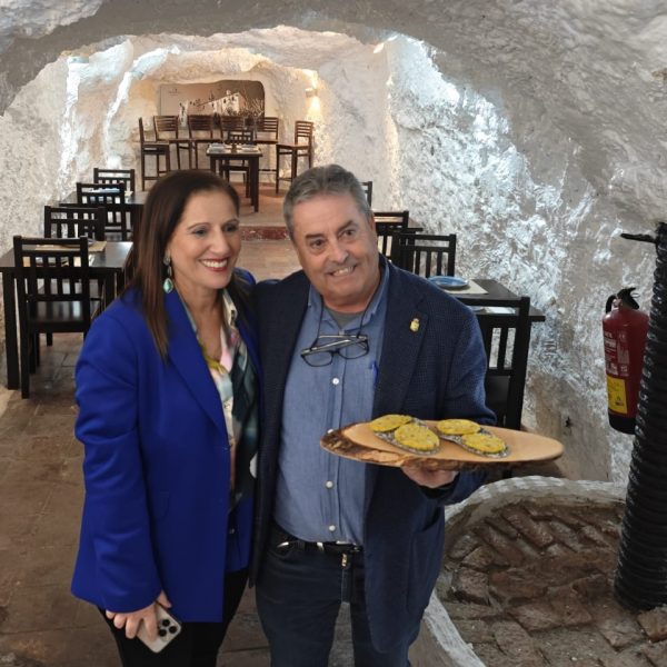 El Relleno de Carnaval de Villanueva de Algaidas, protagonista del nuevo catálogo gastronómico de la Sierra Norte de Málaga