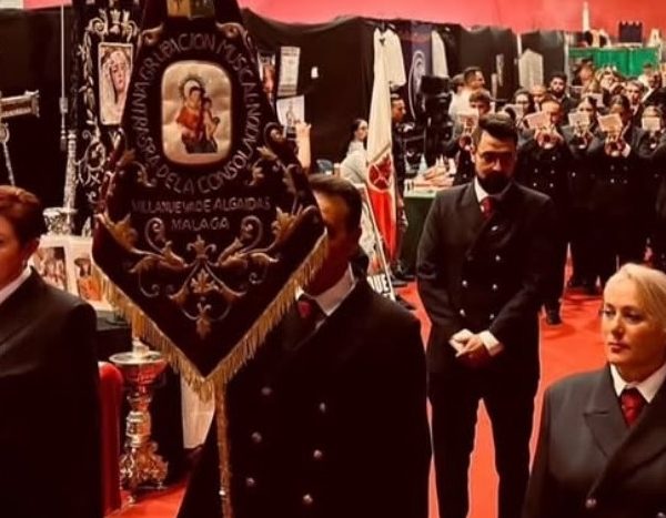 La música de la Consolación hizo eco en Cuevas Bajas en memoria de Manuel Reyes Arjona