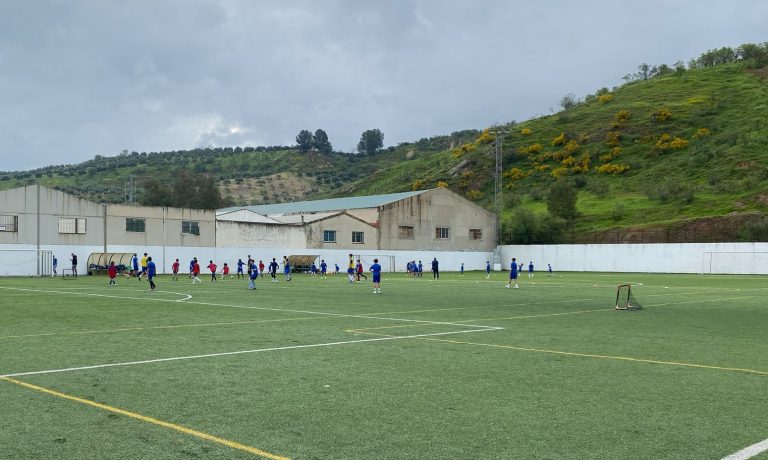 Fútbol Cuevas Bajas