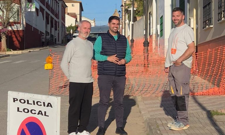 Fuente de Piedra invierte más de 41.000 euros en la red hidráulica de Calle Estación