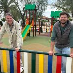 Mollina renueva sus parques infantiles con la apertura de la nueva zona de juegos en Clara Campoamor