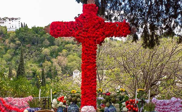 Abierto el plazo de inscripción para participar en las Cruces de Mayo