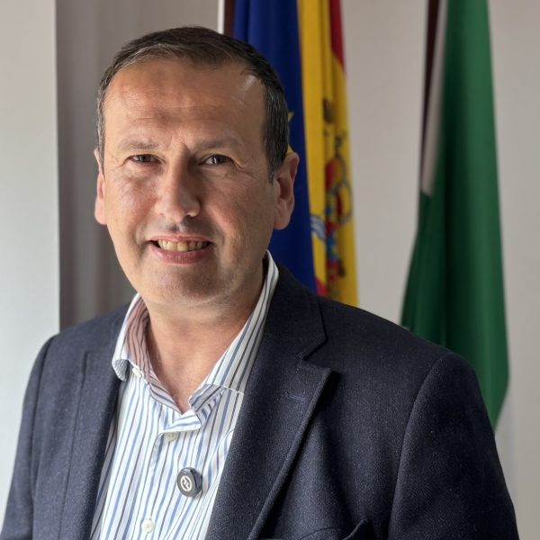 Manuel Lara, alcalde de Cuevas Bajas