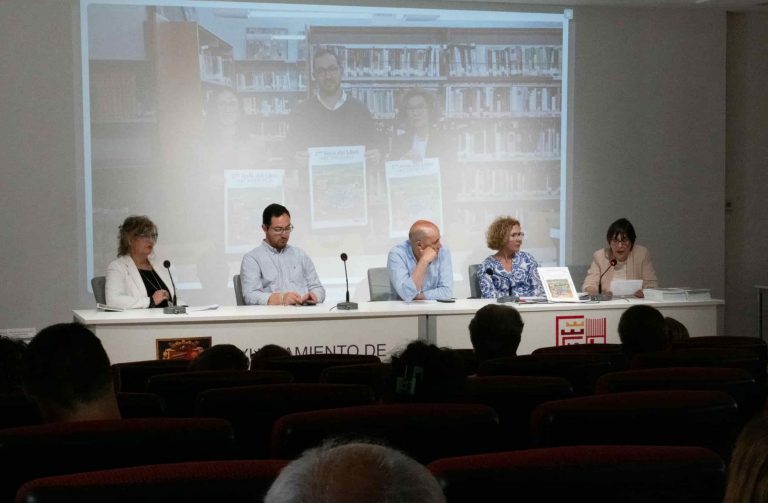 Dolores María Pérez González triunfa en el XXV Concurso de Relato Corto ‘Ochavada’ con «El ascensor y proximidad»