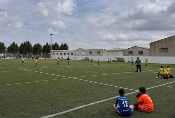 Cuevas Bajas acoge con éxito la fase final de la Liga Educativa de Fútbol 7