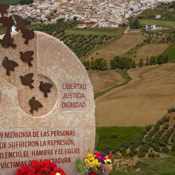 La memoria histórica se hace presente en Villanueva de la Concepción con un acto de reconocimiento y justicia