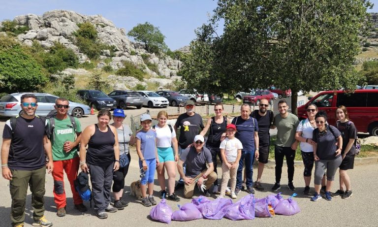 El PSOE reclama desde el Torcal de Antequera una mayor apuesta de la Junta por los espacios naturales