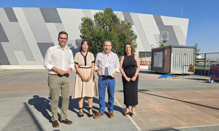 Ruiz Espejo denuncia posible pérdida de subvención en las obras del pabellón cubierto de El Maulí