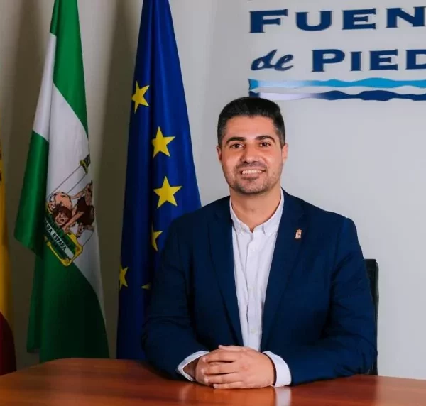 La Feria de Julio arranca en Fuente de Piedra con doble celebración: tradición y nueva paternidad del alcalde