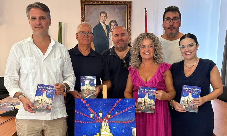 El Ayuntamiento de Mollina presenta el cartel de su Feria de agosto