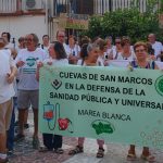 Cuevas de San Marcos clama por la Sanidad Pública en una manifestación multitudinaria