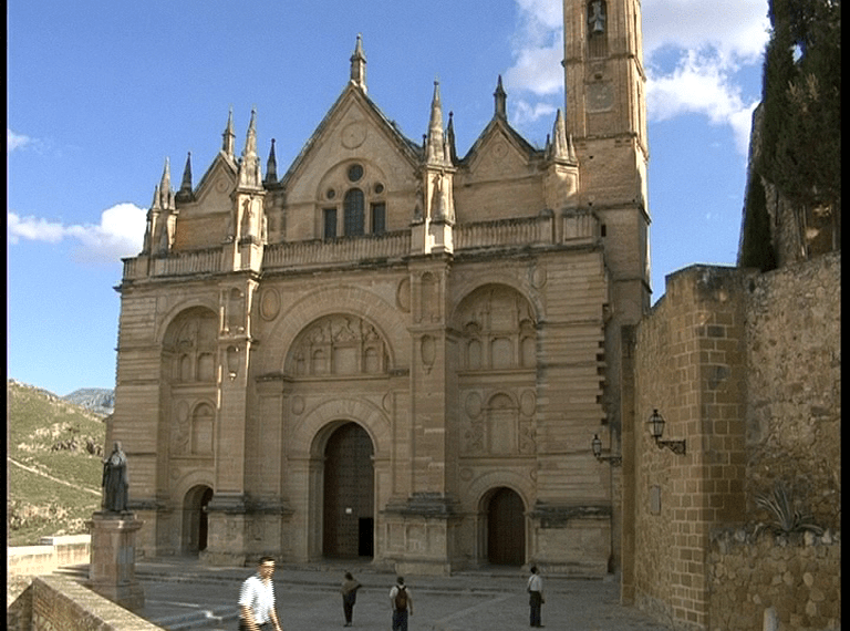 La Real Colegiata de Santa María de Antequera acogerá un encuentro coral con 200 voces y orquesta sinfónica
