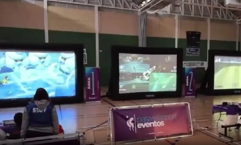 La zona gamer llega hoy a Cuevas Bajas con seis pantallas y actividades para jóvenes en el Polideportivo Municipal