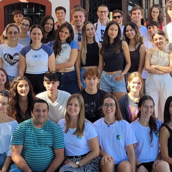 Cuevas Bajas recibe a 34 jóvenes europeos en un intercambio Erasmus+