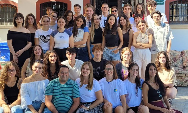 Cuevas Bajas recibe a 34 jóvenes europeos en un intercambio Erasmus+