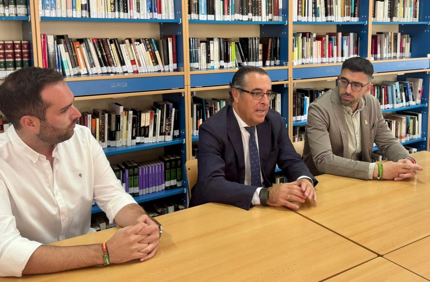 El IES Camilo José Cela y el CEIP Manzano Jiménez de Campillos se beneficiarán de los nuevos planes educativos autonómicos