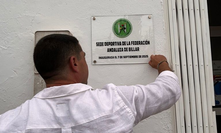 La Federación Andaluza de Billar abre su sede deportiva en Humilladero con apoyo municipal