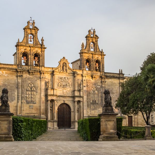 Cuevas Bajas celebra la Semana del Mayor con un viaje a Úbeda y Baeza
