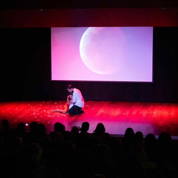 El teatro se convierte en solidaridad en Archidona con “Bodas de Sangre”