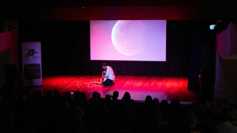 El teatro se convierte en solidaridad en Archidona con “Bodas de Sangre”