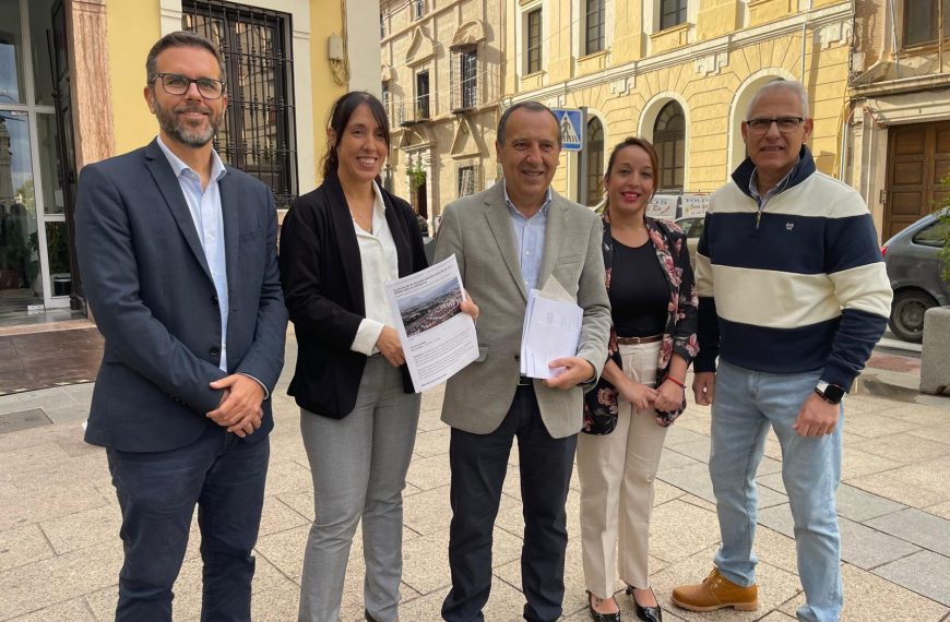 El PSOE de Antequera denuncia la falta de inversión en vivienda pública en los presupuestos de la sociedad municipal para 2026