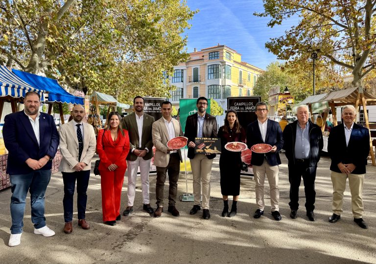 La Feria del Jamón de Campillos bate récord con más de 17.000 visitantes en su XVII edición