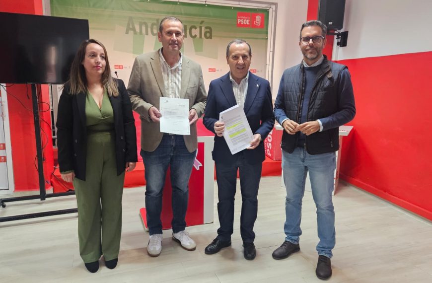 El PSOE de Antequera exige a Diputación avances en la cuneta peatonal hacia el cementerio de Cartaojal y la reconstrucción del Puente de Rojas