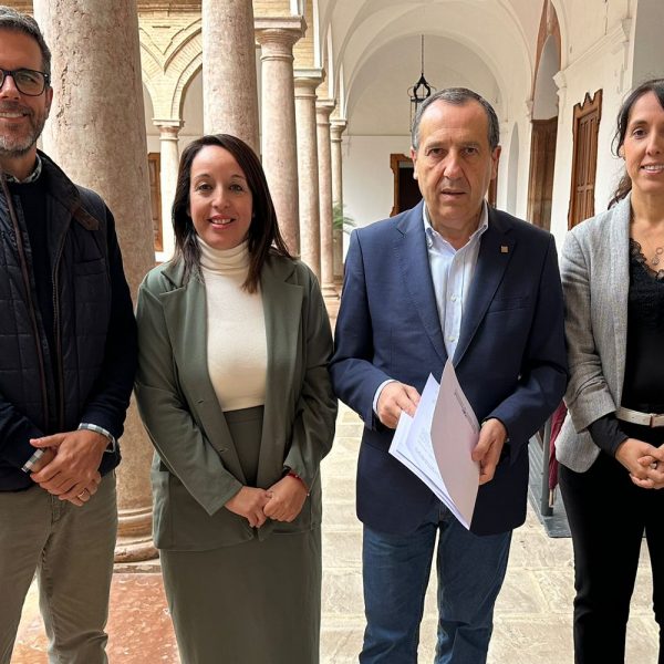 El PSOE de Antequera informa sobre las ayudas al alquiler para familias vulnerables de la Junta de Andalucía, financiadas en más de un 70% por el Gobierno de España