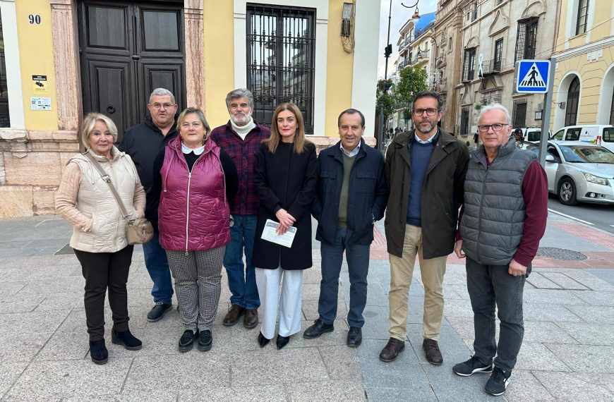 PSOE e IU llaman a participar en el 25N y alertan del incremento de la violencia machista