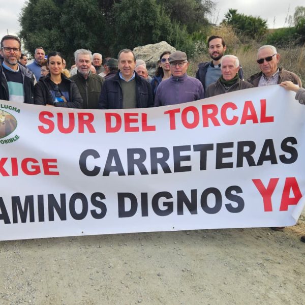 El PSOE de Antequera respalda la reivindicación vecinal por la mejora de la carretera entre La Joya y el Valle de Abdalajís