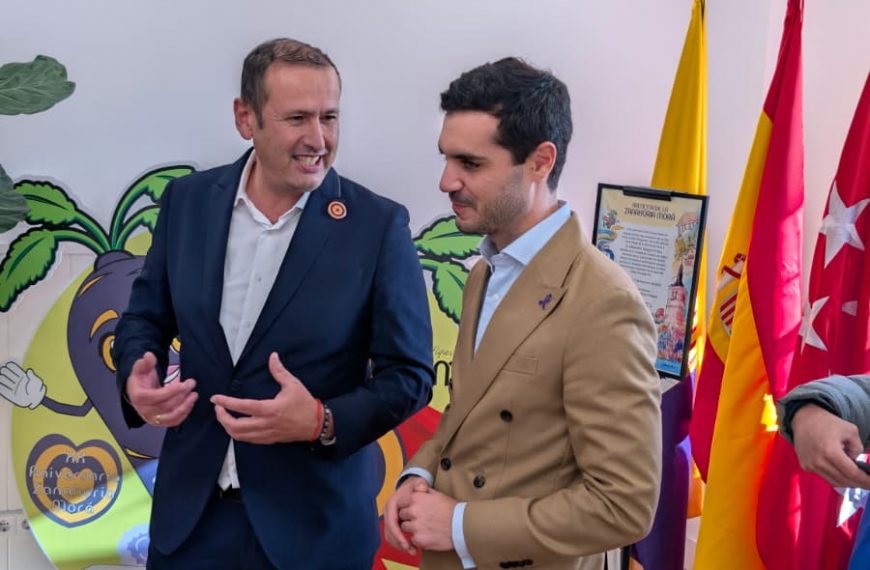 El alcalde de Torrejón de Ardoz, nombrado pregonero de la XXI Fiesta de la Zanahoria Morá de Cuevas Bajas