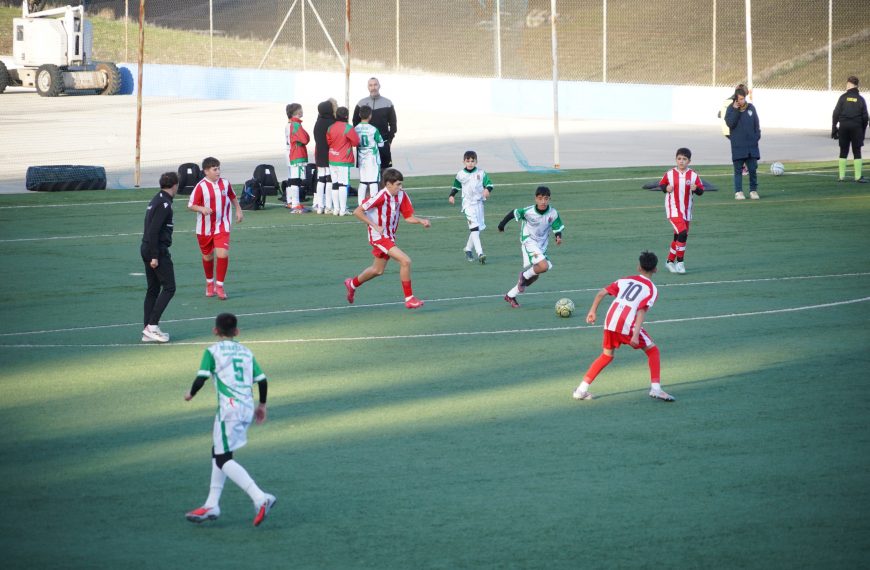 Cañete la Real reúne a más de 300 menores en el Torneo Solidario de Navidad de Fútbol 7